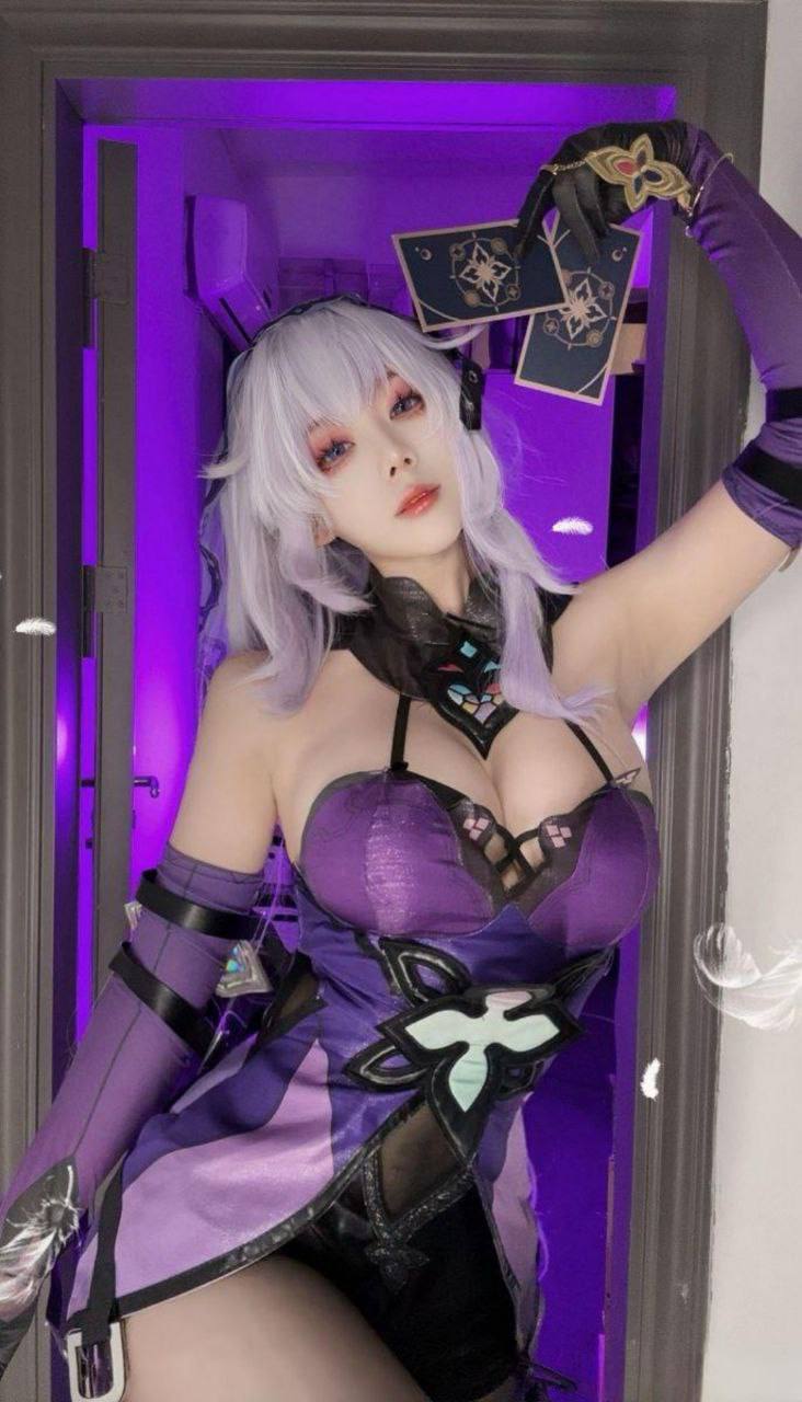 欧美亚洲另类中文字幕,メイリン モデルコレクション メ,观看免费无删减完整版
